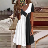 👗 Elegancka damska sukienka z dekoltem w serek i modnym patchworkiem